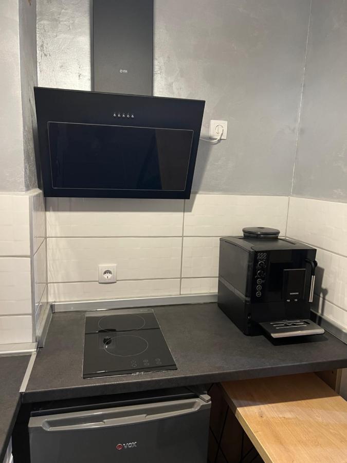 Apartman Didi2- Free Private Parking-Garage Нови Сад Екстериор снимка