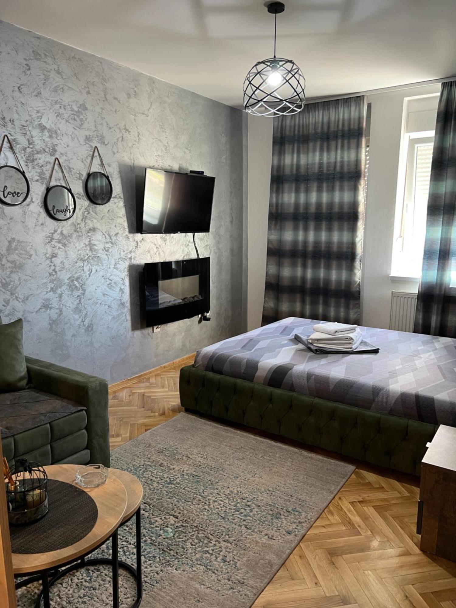Apartman Didi2- Free Private Parking-Garage Нови Сад Екстериор снимка